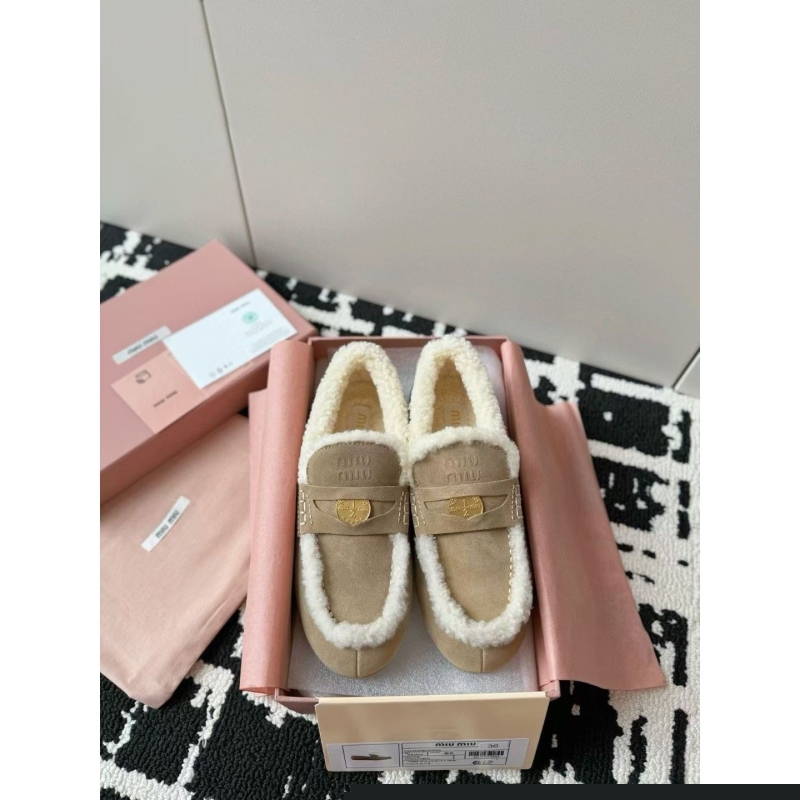 Miu Miu Casual Shoes